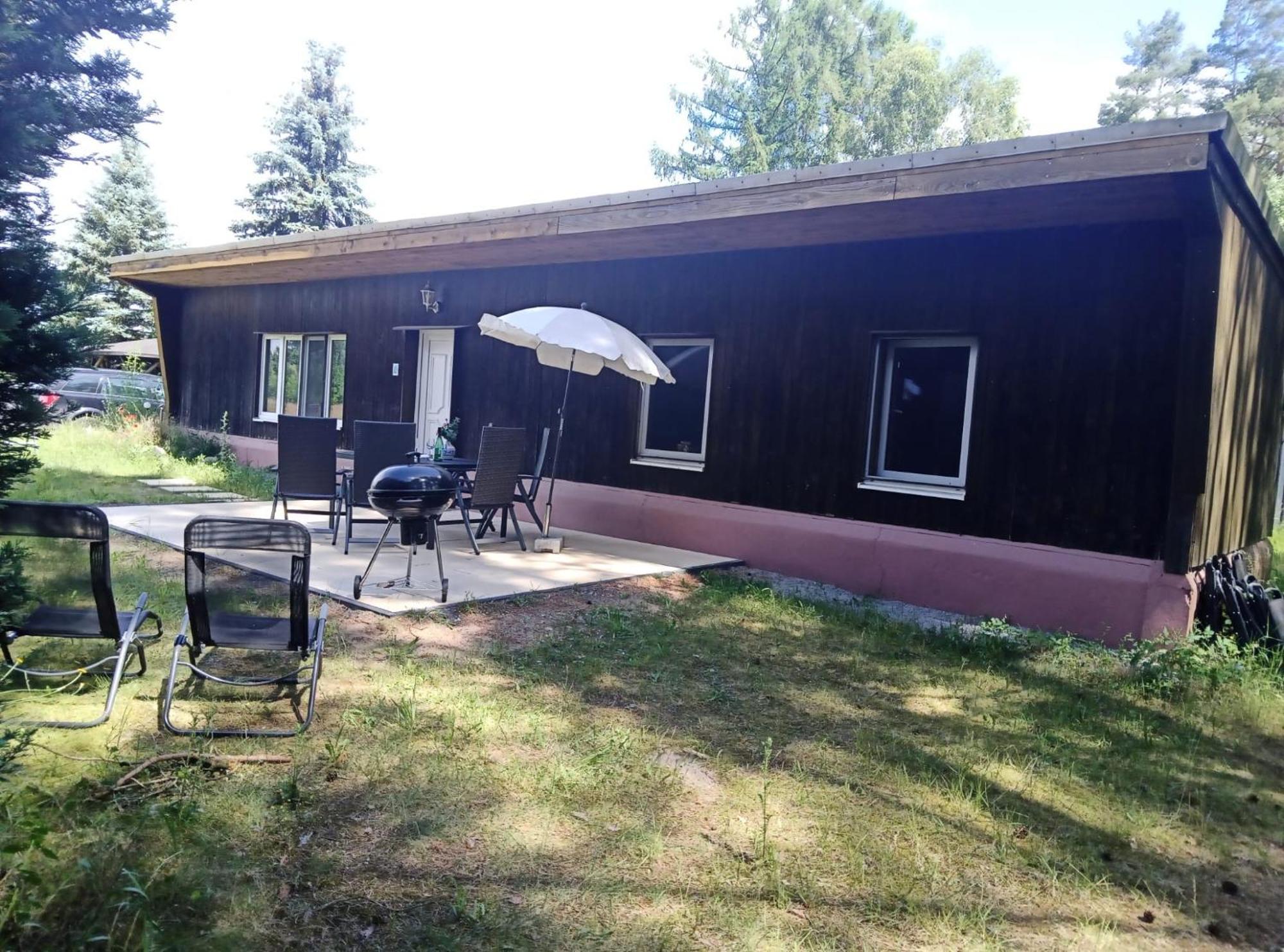 Bungalow Im Gruenen Am Waschsee Mechow  Zewnętrze zdjęcie